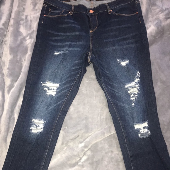 IVAN + RYAN Denim - Ivan + Ryan Distressed Jean